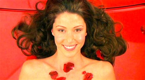 sexy shannon elizabeth|How Shannon Elizabeth Feels About Going Nude In .